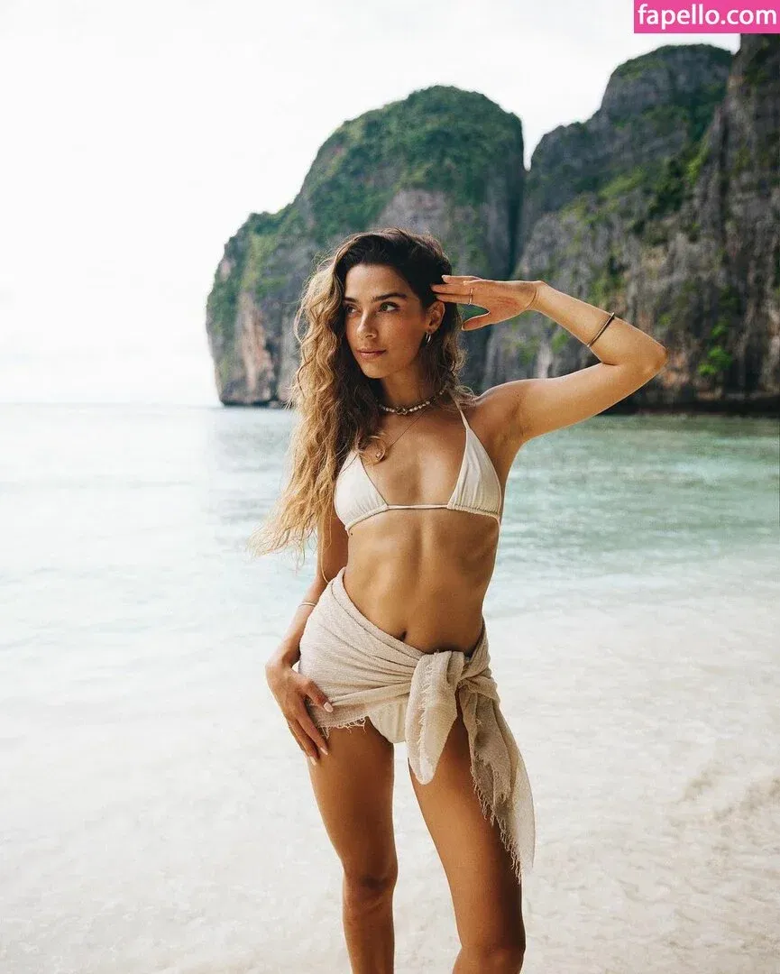 Ruby Rojas Onlyfans Photo Gallery 