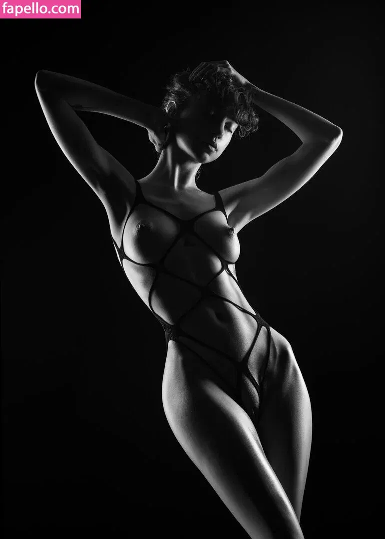 Tim Redu Onlyfans Photo Gallery 