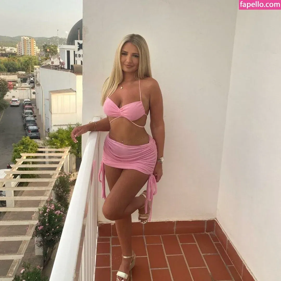 Molly Stirk Onlyfans Photo Gallery 