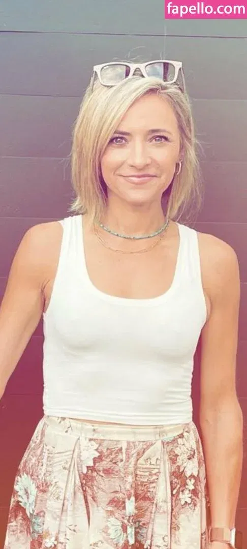 Christine Lakin Onlyfans Photo Gallery 