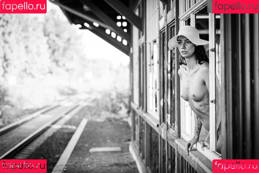 Isalie_Ophelia Onlyfans Photo Gallery 
