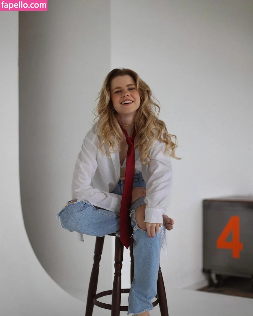 Lea Pietsch Onlyfans Photo Gallery 