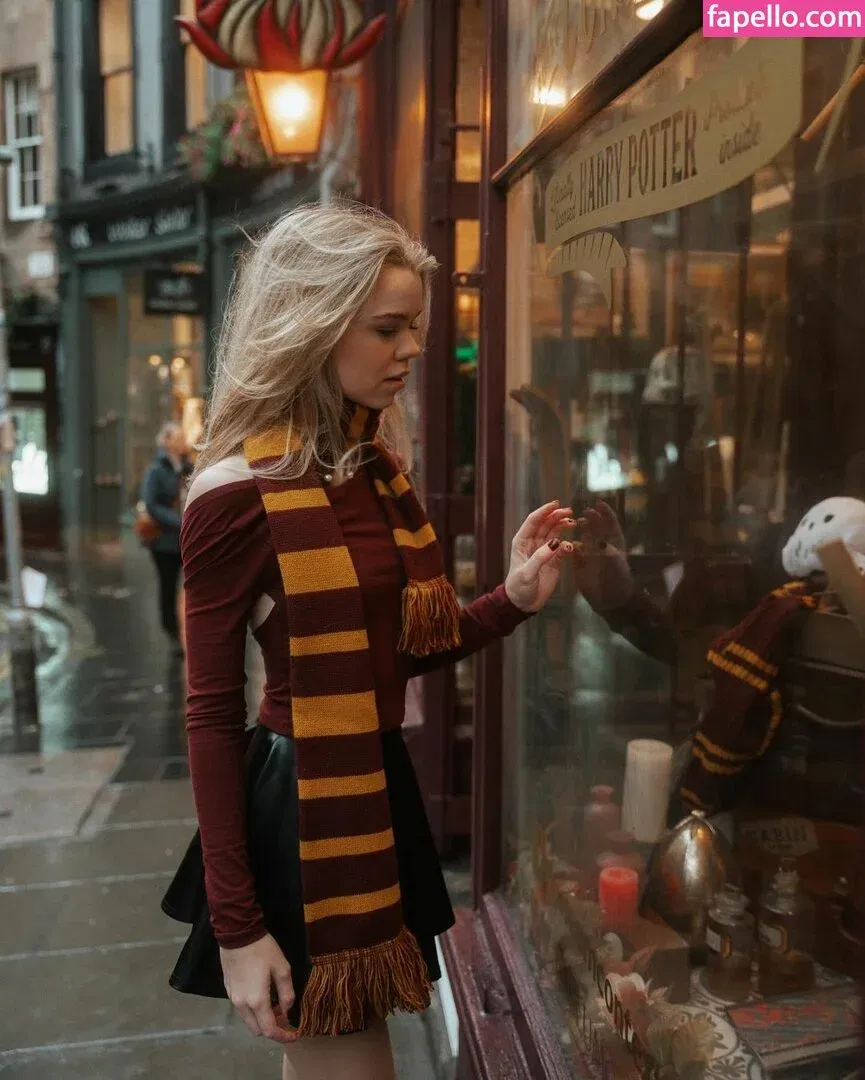 Lea Pietsch Onlyfans Photo Gallery 