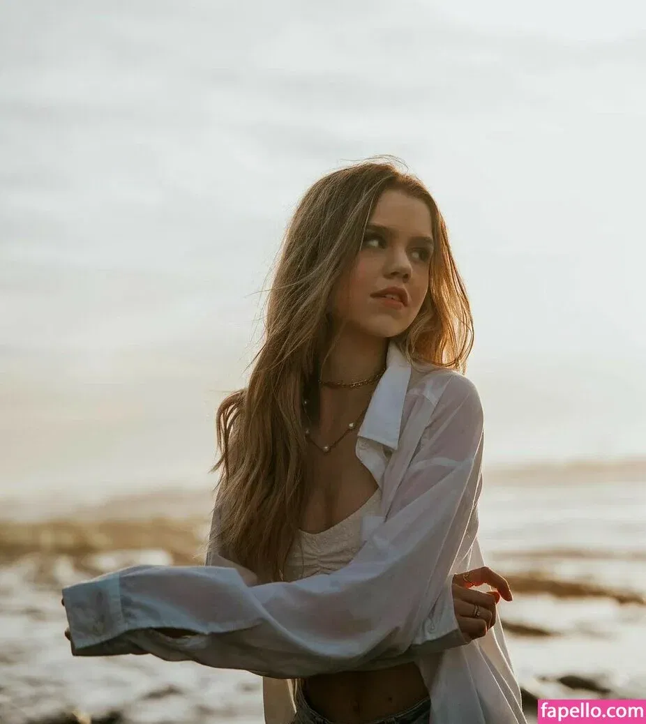 Lea Pietsch Onlyfans Photo Gallery 