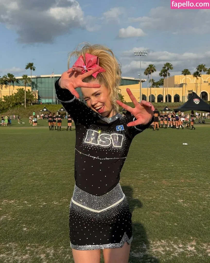 Lea Pietsch Onlyfans Photo Gallery 