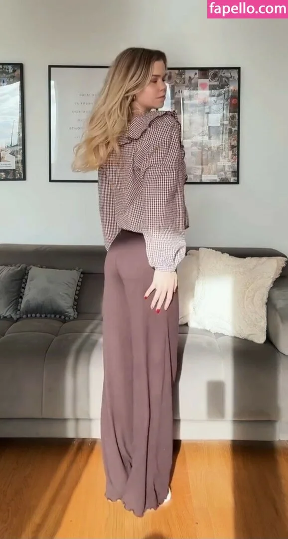 Lea Pietsch Onlyfans Photo Gallery 