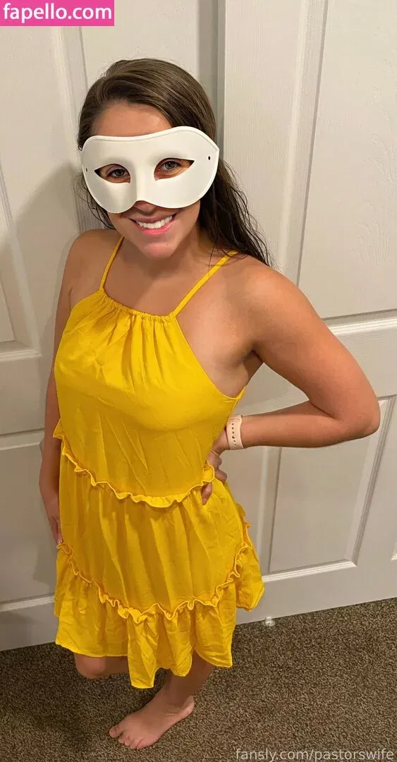 Pastorswife Onlyfans Photo Gallery 