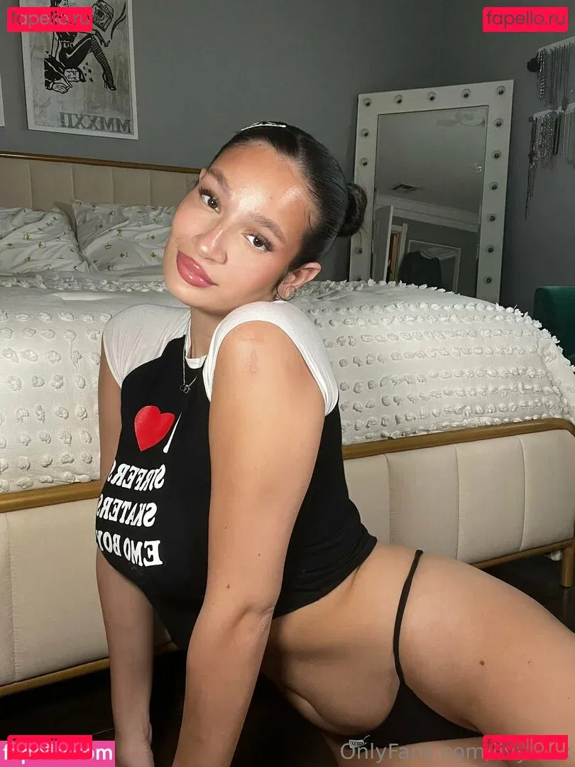 LivyAlex Onlyfans Photo Gallery 