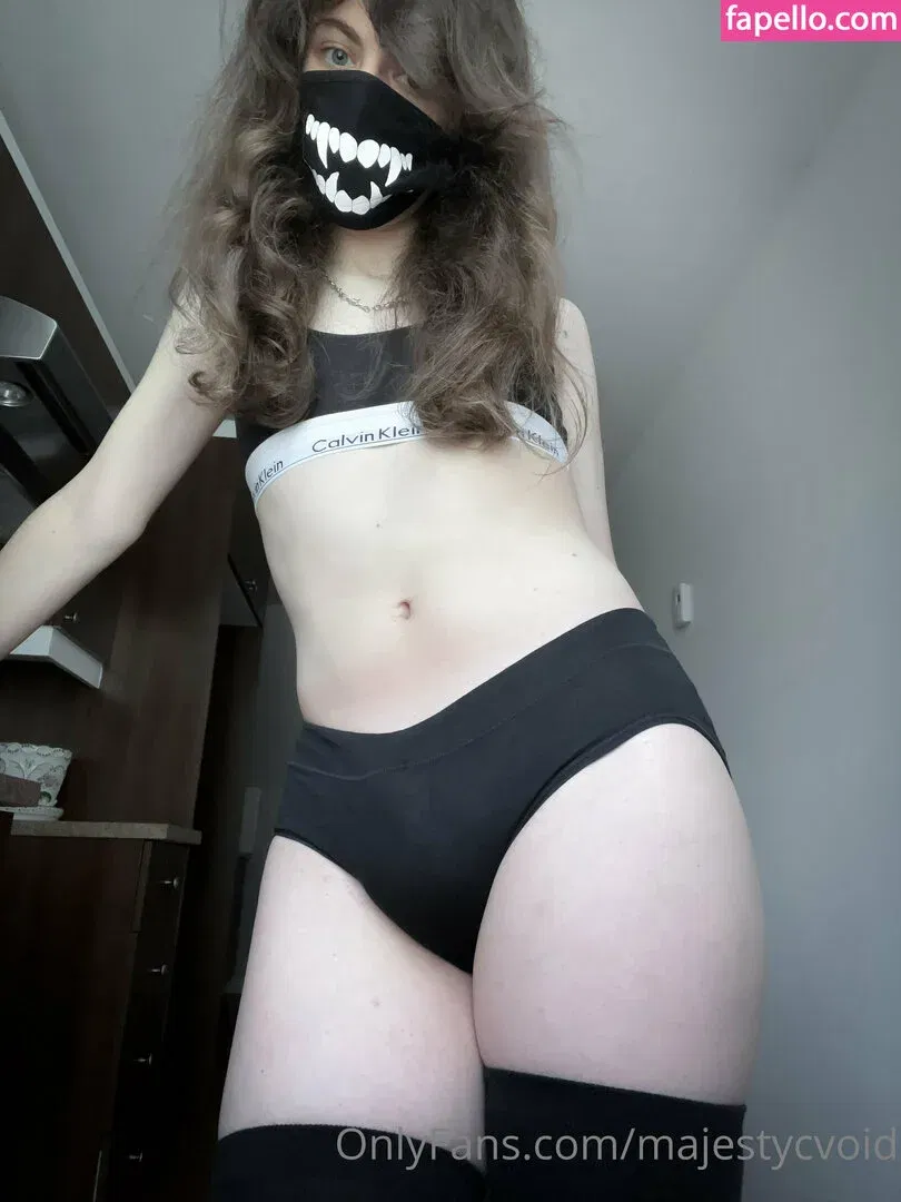 majestycvoid Onlyfans Photo Gallery 