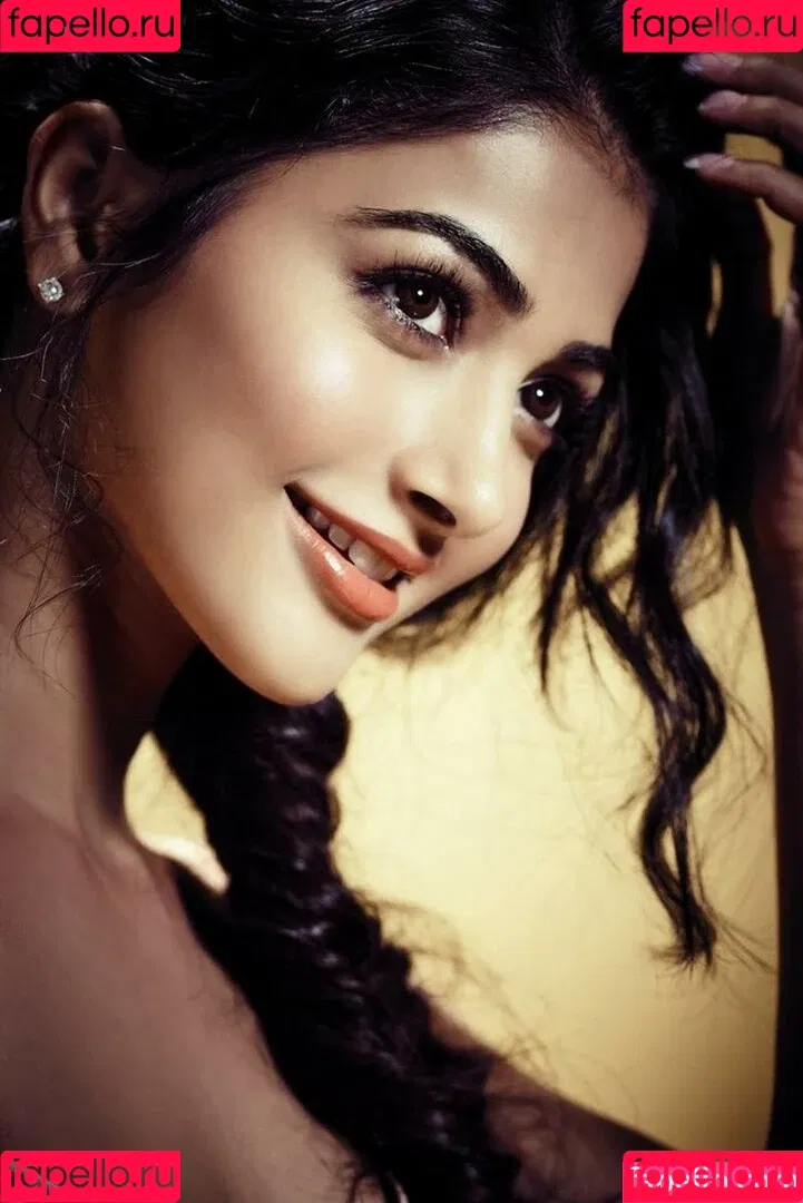 Pooja Hegde Onlyfans Photo Gallery 