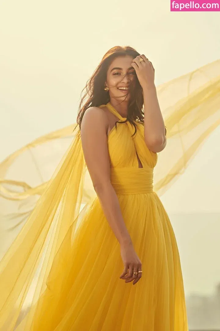 Pooja Hegde Onlyfans Photo Gallery 