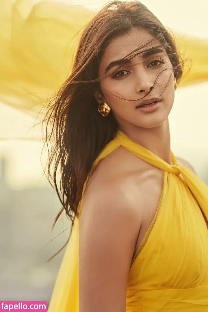 Pooja Hegde Onlyfans Photo Gallery 