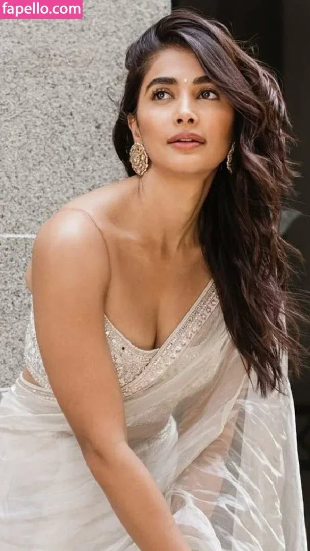 Pooja Hegde Onlyfans Photo Gallery 