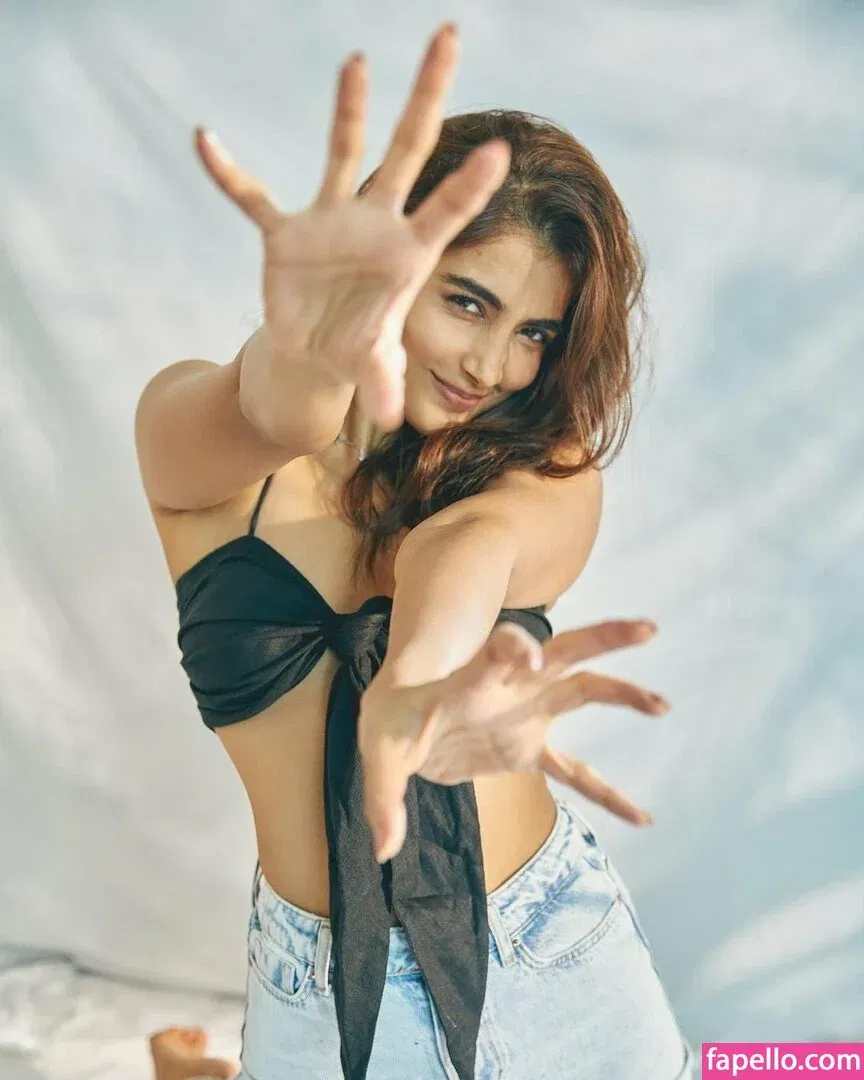 Pooja Hegde Onlyfans Photo Gallery 