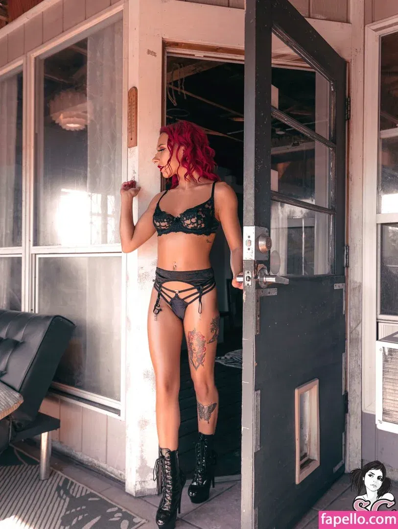 Julz.Implied Onlyfans Photo Gallery 