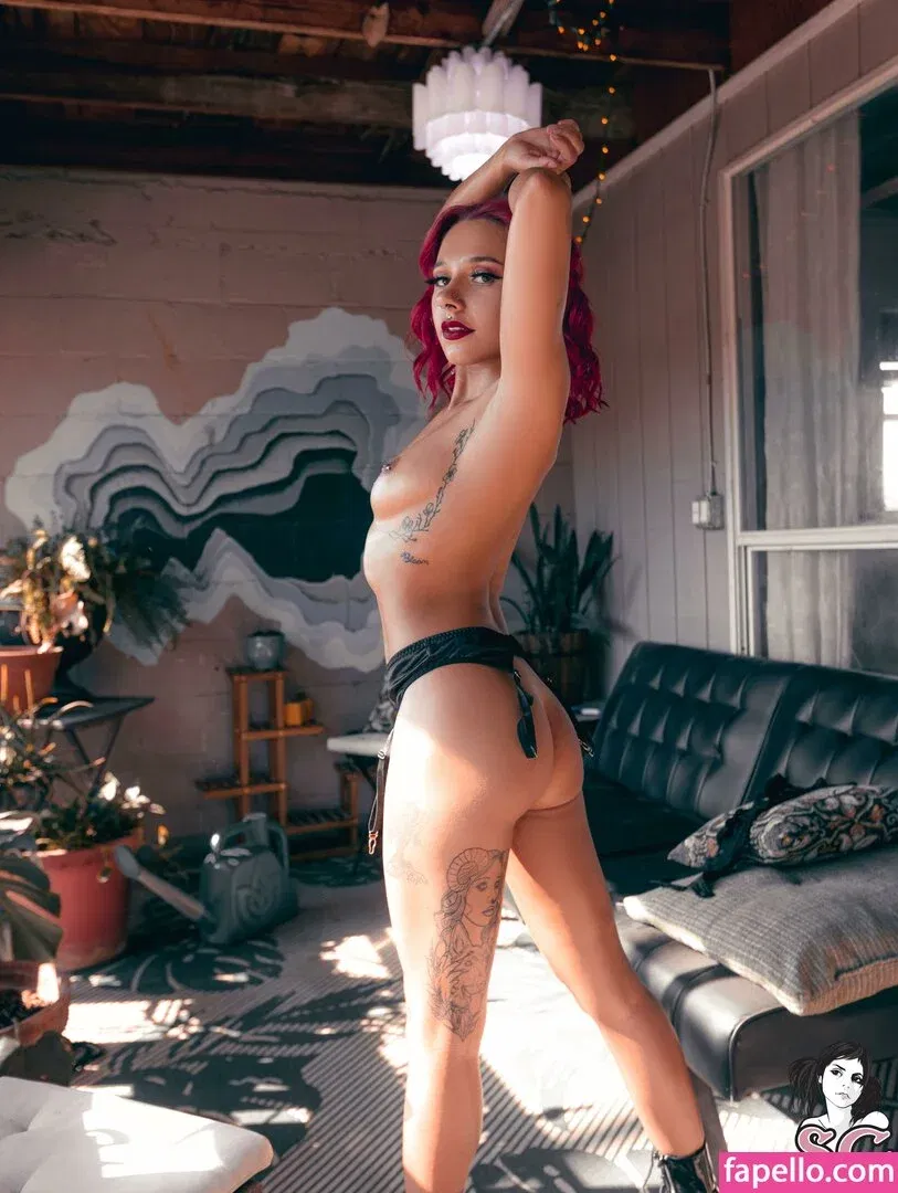 Julz.Implied Onlyfans Photo Gallery 