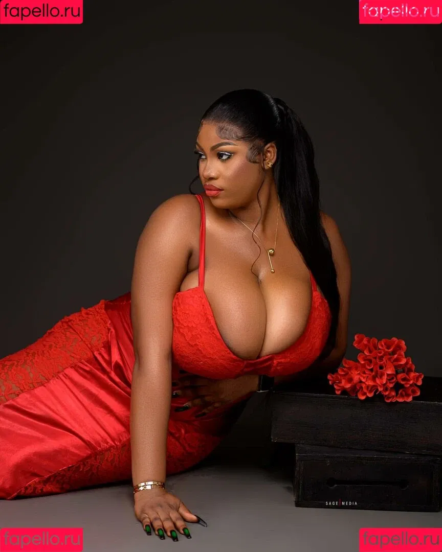 Ikechukwu Chika Onlyfans Photo Gallery 