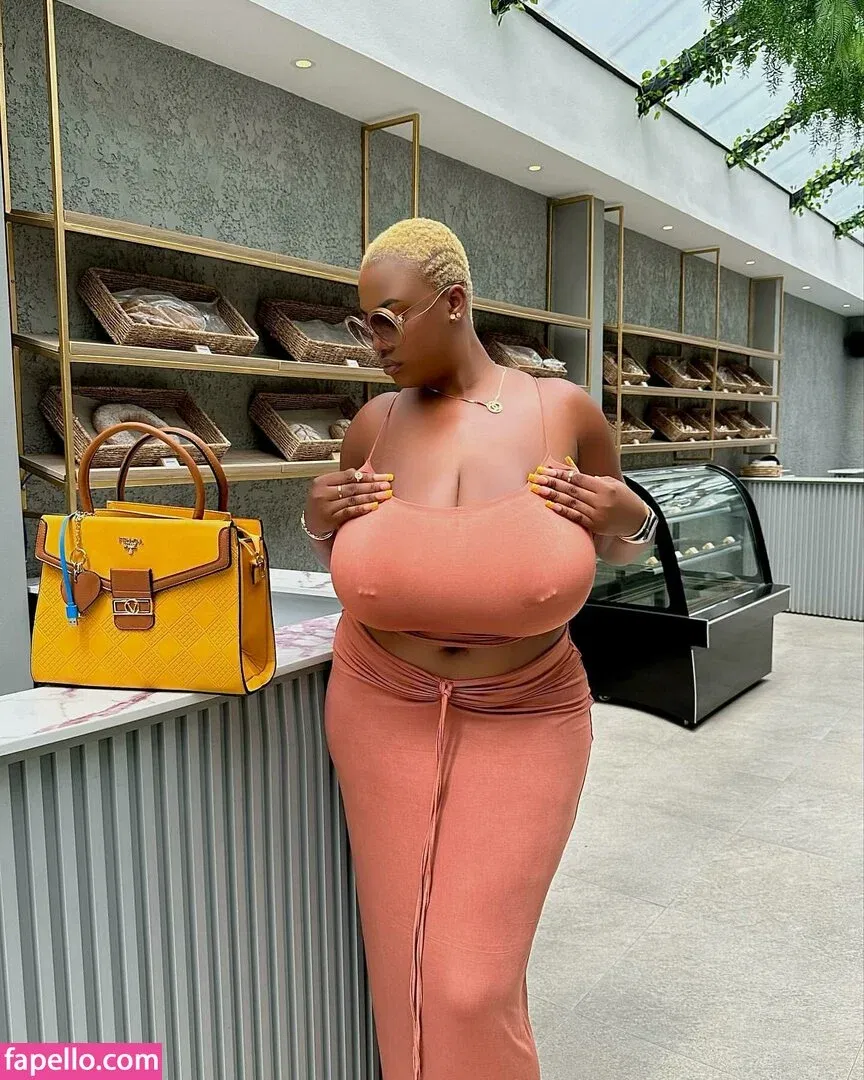 Ikechukwu Chika Onlyfans Photo Gallery 