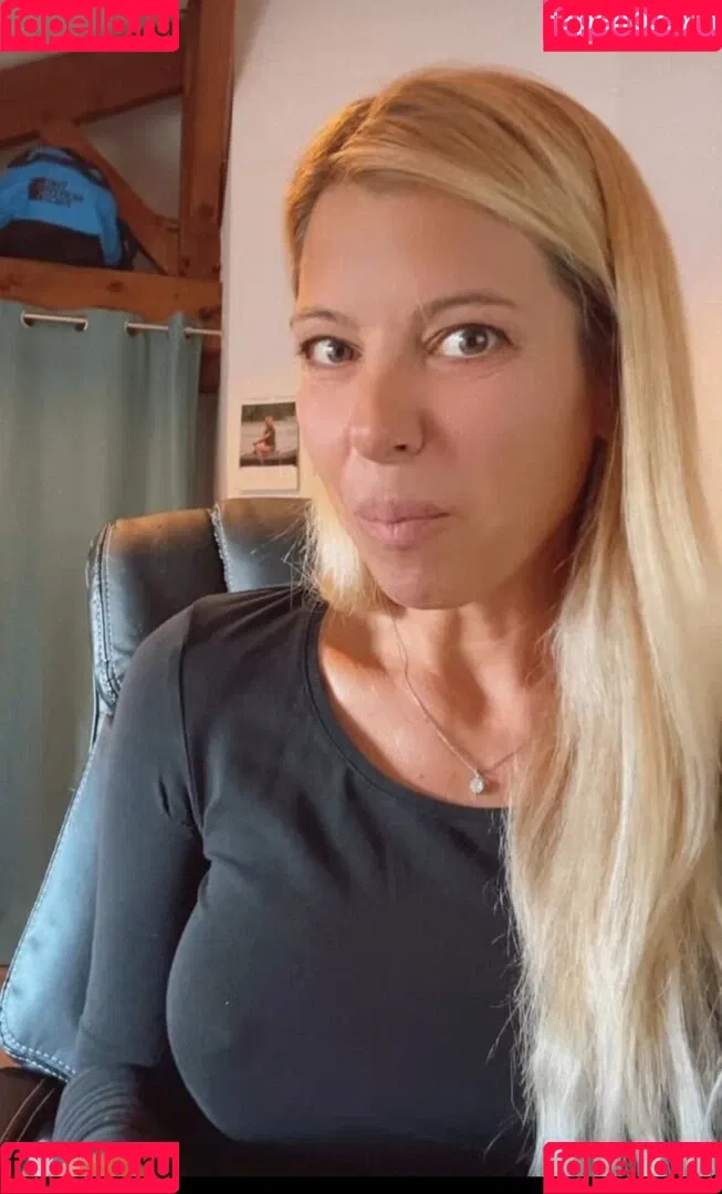 Babs Kijewski Onlyfans Photo Gallery 