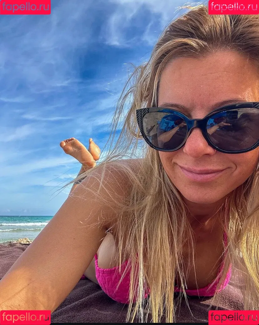 Babs Kijewski Onlyfans Photo Gallery 