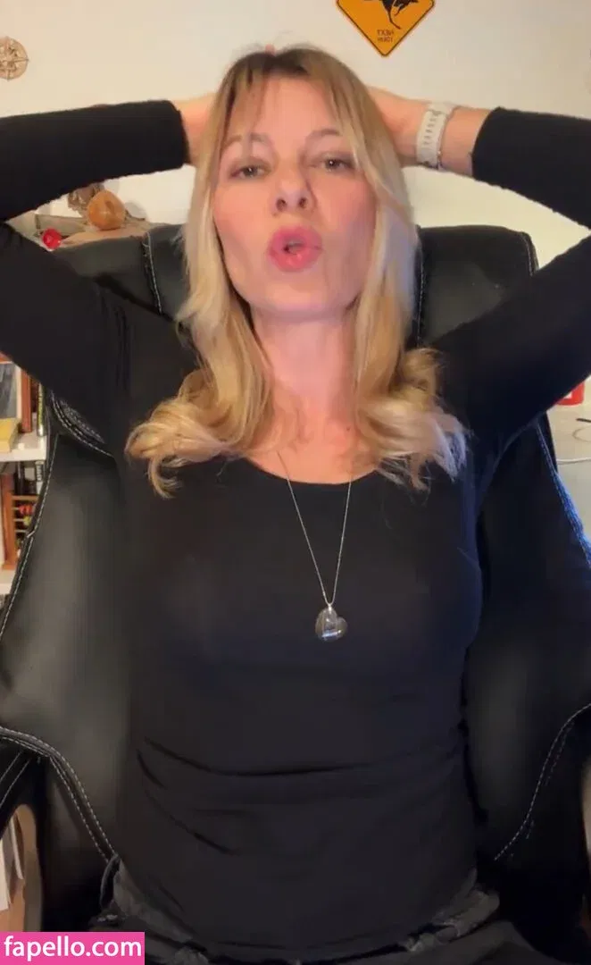 Babs Kijewski Onlyfans Photo Gallery 