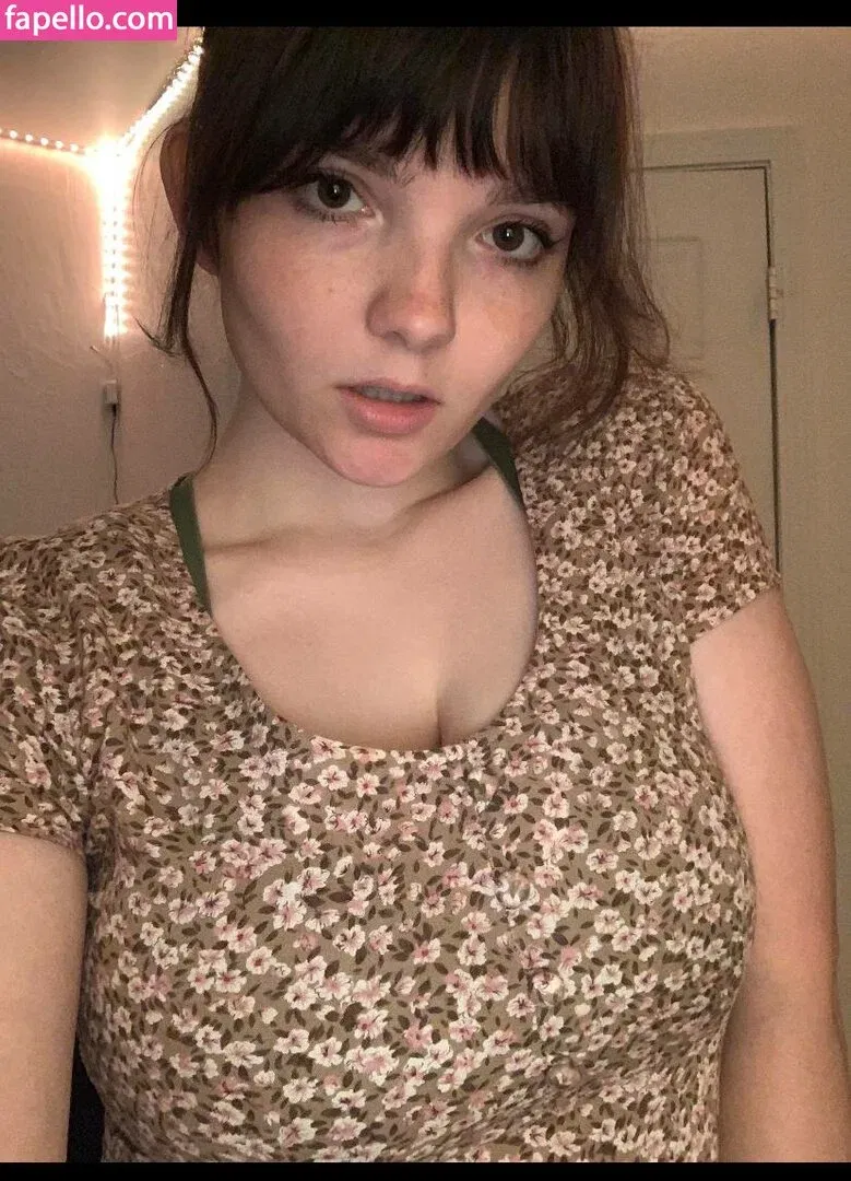 Stevie Rhodes Onlyfans Photo Gallery 