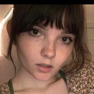 Stevie Rhodes Onlyfans Photo Gallery 