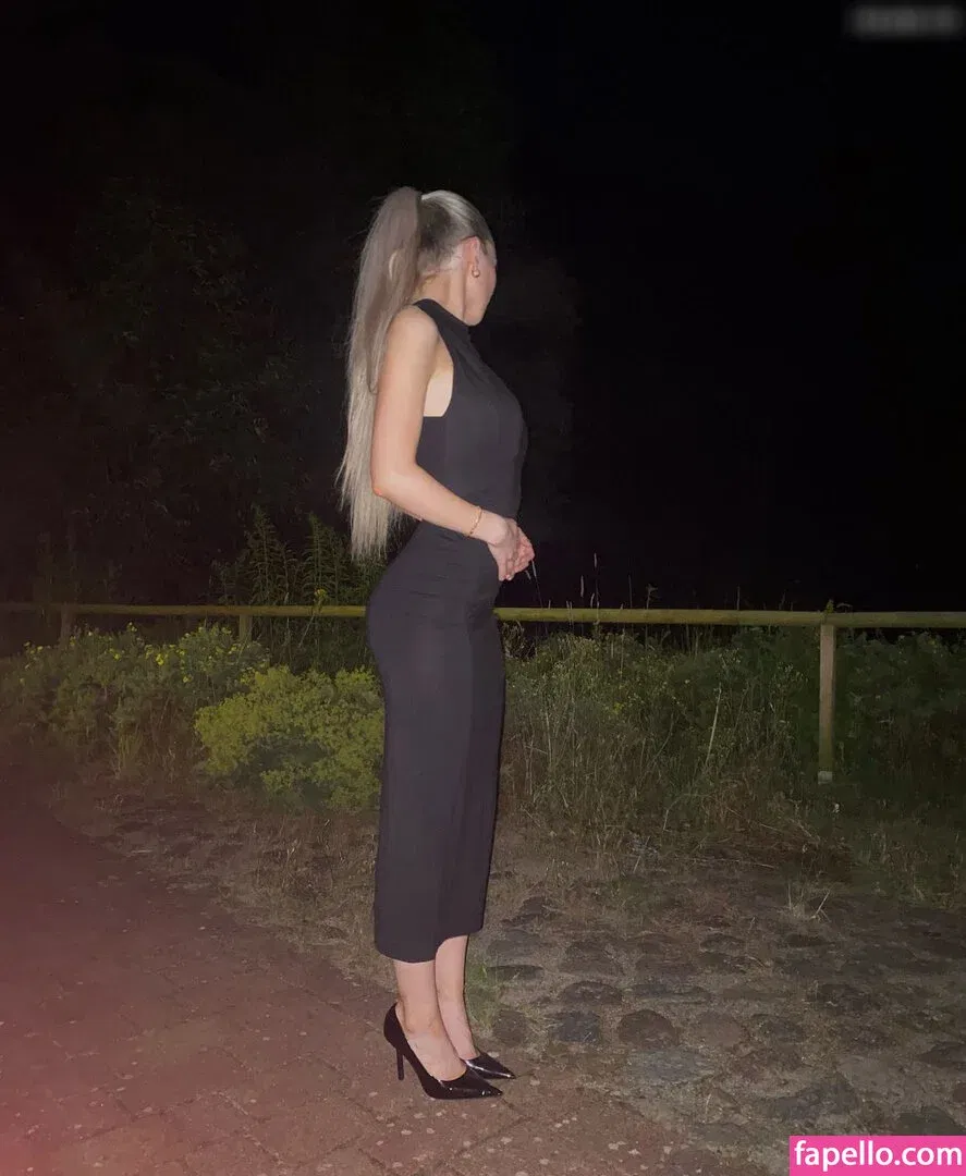 Katherine Markov Onlyfans Photo Gallery 