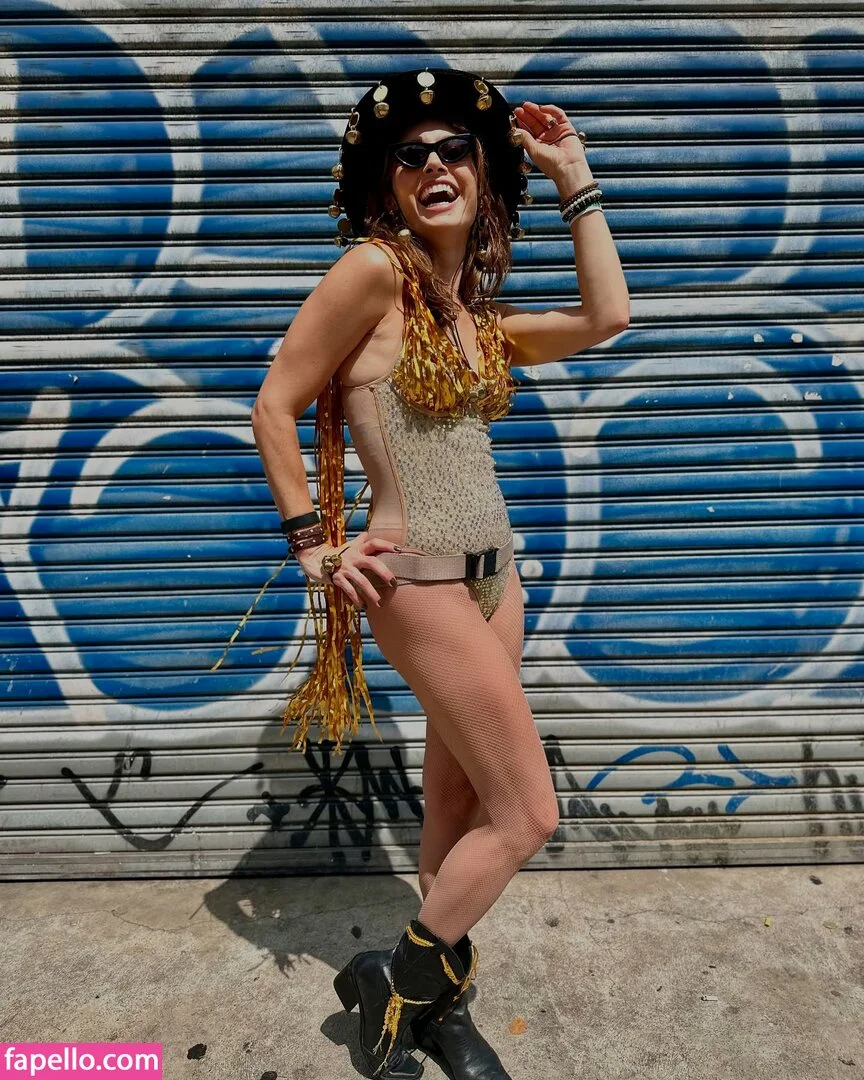 Juliana Schalch Onlyfans Photo Gallery 