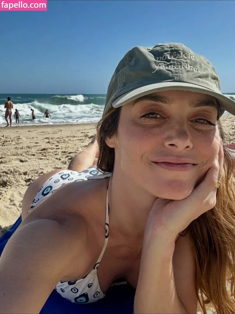 Juliana Schalch Onlyfans Photo Gallery 