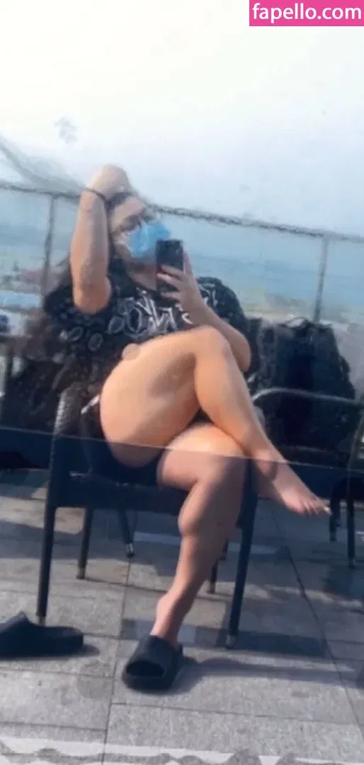 Guohui Onlyfans Photo Gallery 