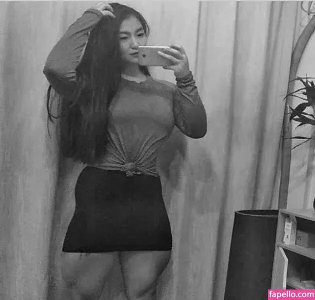 Guohui Onlyfans Photo Gallery 