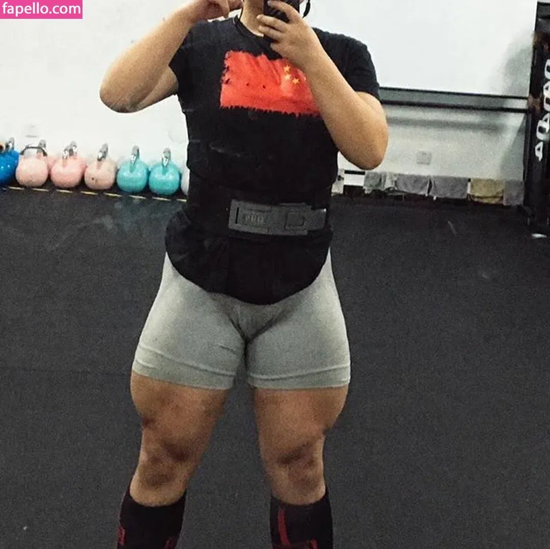 Guohui Onlyfans Photo Gallery 