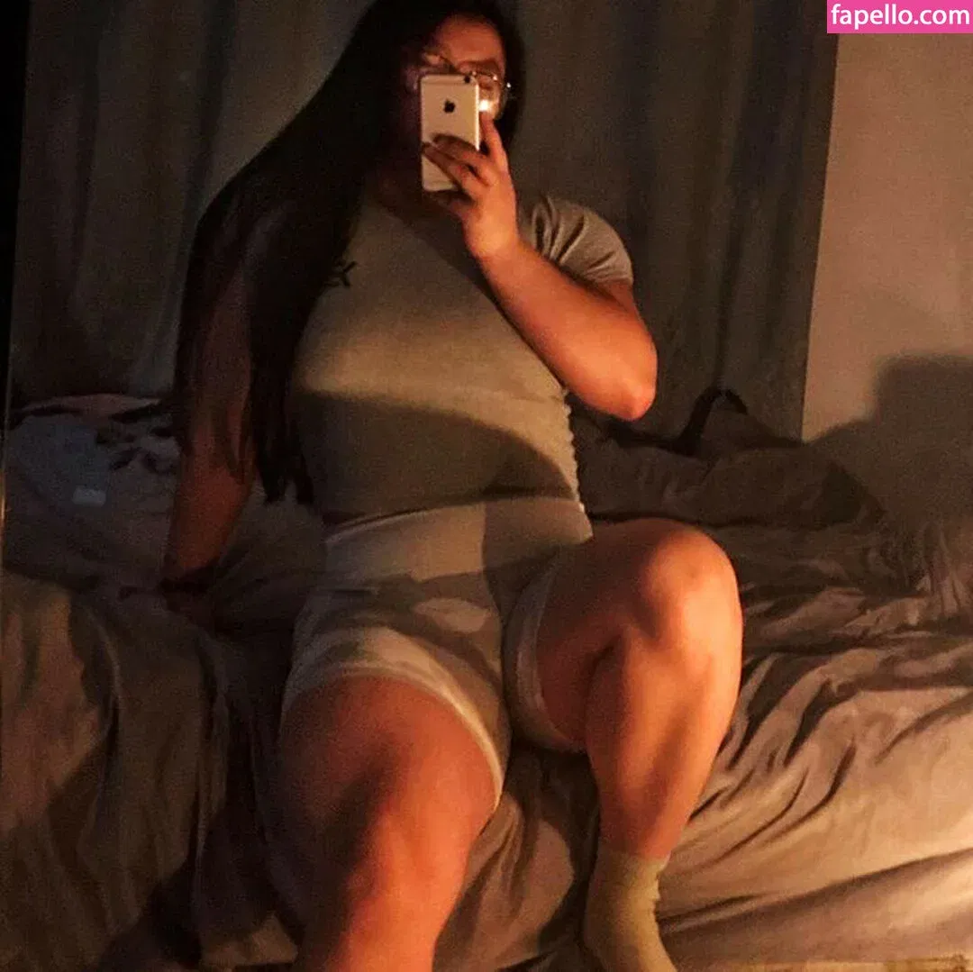 Guohui Onlyfans Photo Gallery 