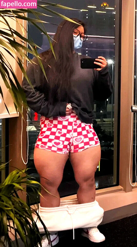 Guohui Onlyfans Photo Gallery 