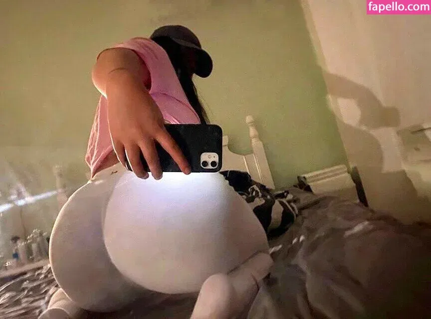 Guohui Onlyfans Photo Gallery 