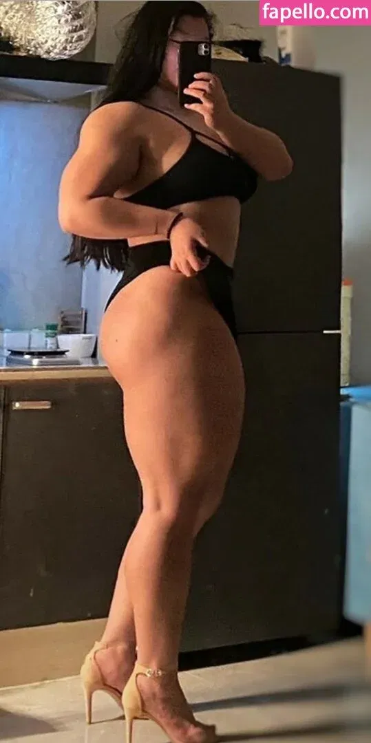 Guohui Onlyfans Photo Gallery 