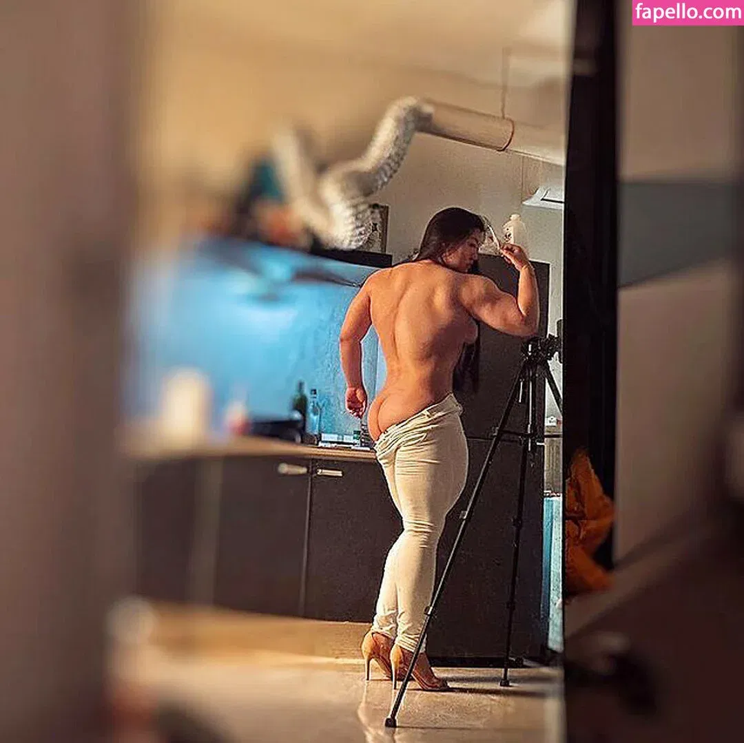 Guohui Onlyfans Photo Gallery 