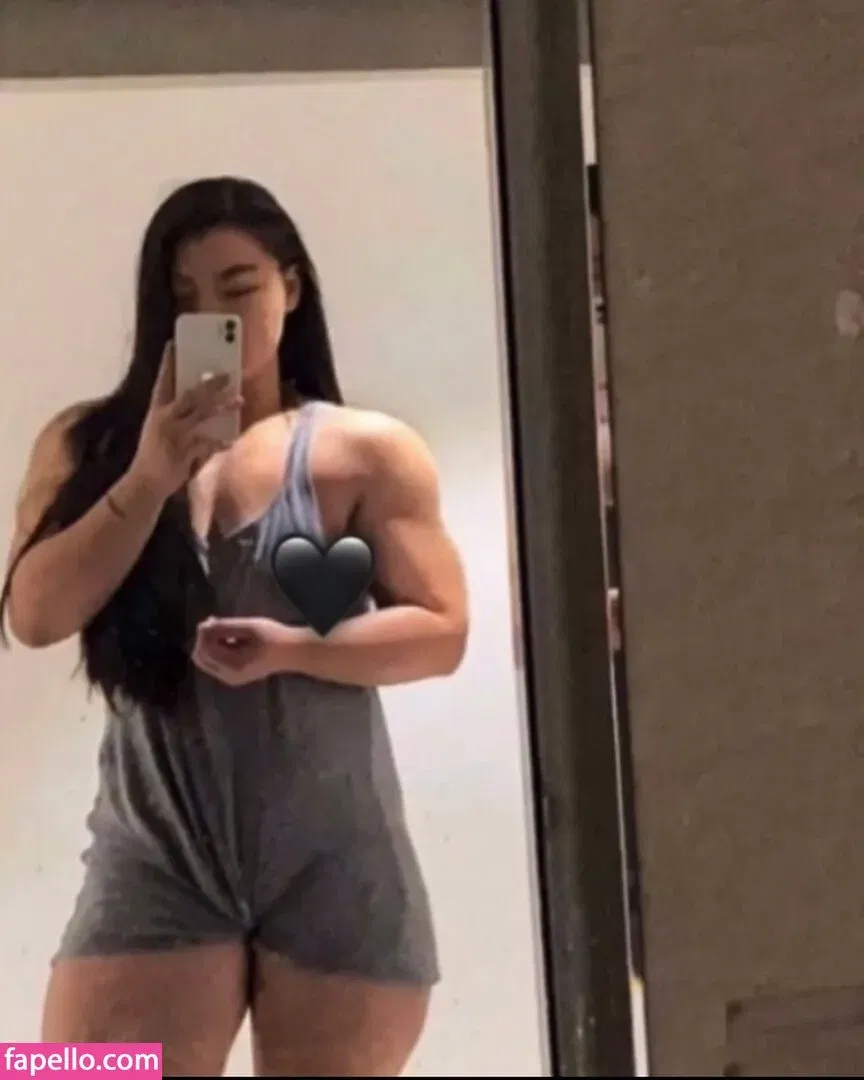 Guohui Onlyfans Photo Gallery 