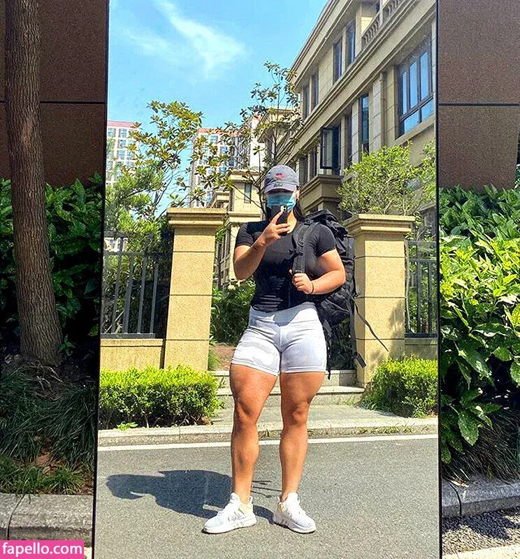 Guohui Onlyfans Photo Gallery 