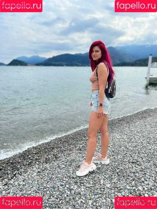Fit Readhead Ruby Onlyfans Photo Gallery 