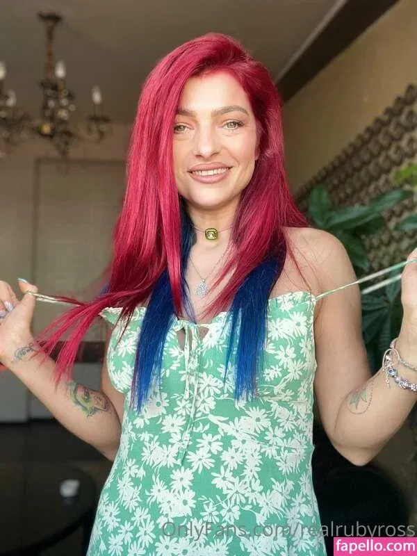 Fit Readhead Ruby Onlyfans Photo Gallery 