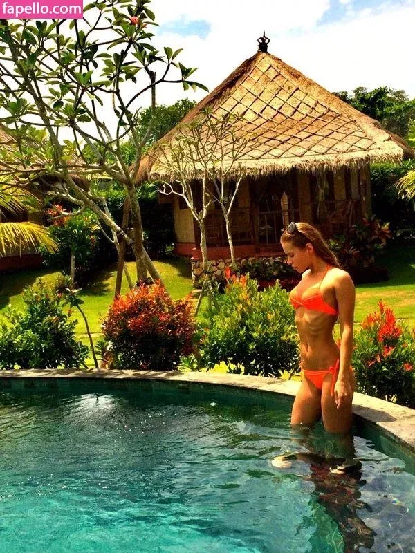 Alla Goddess Onlyfans Photo Gallery 