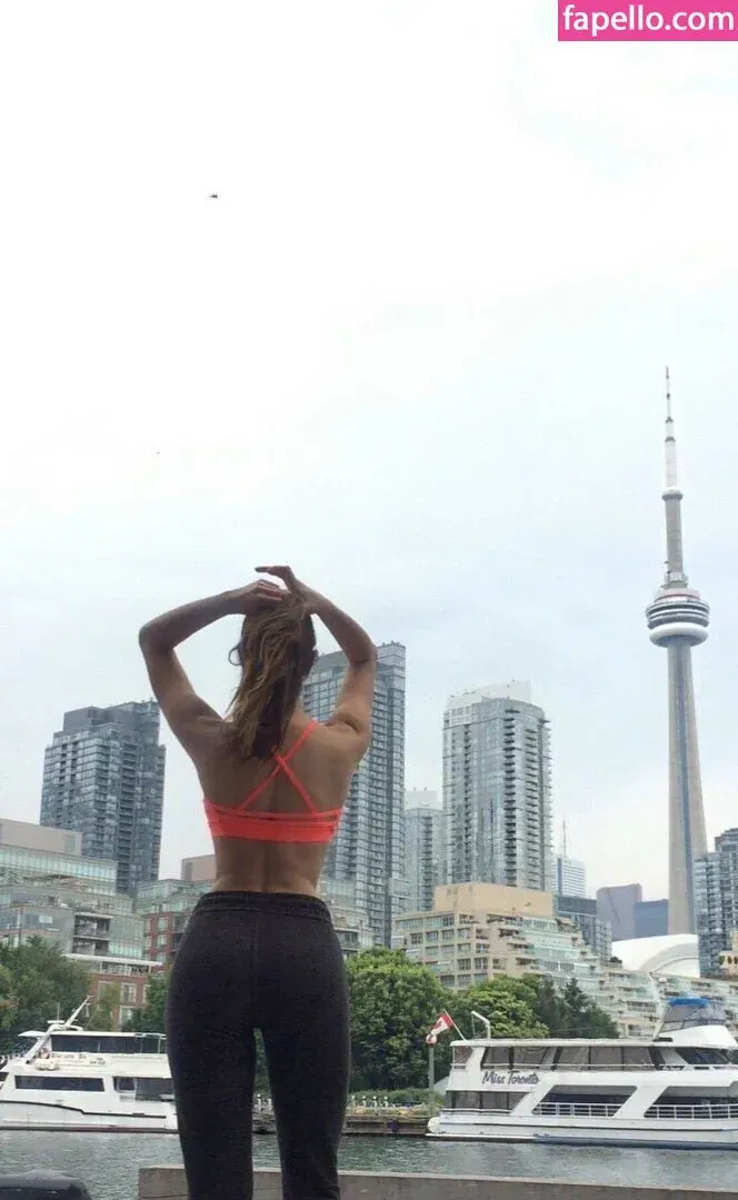 Leslie Carolina Onlyfans Photo Gallery 