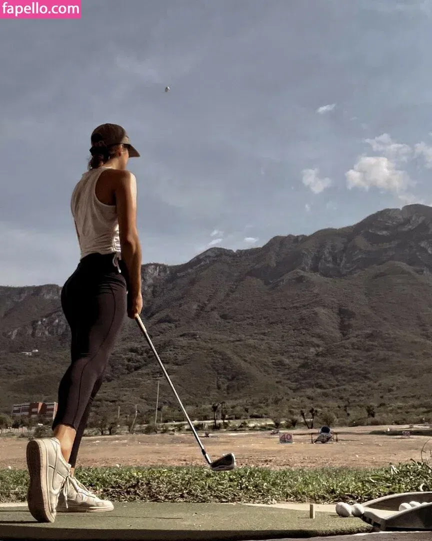 Leslie Carolina Onlyfans Photo Gallery 