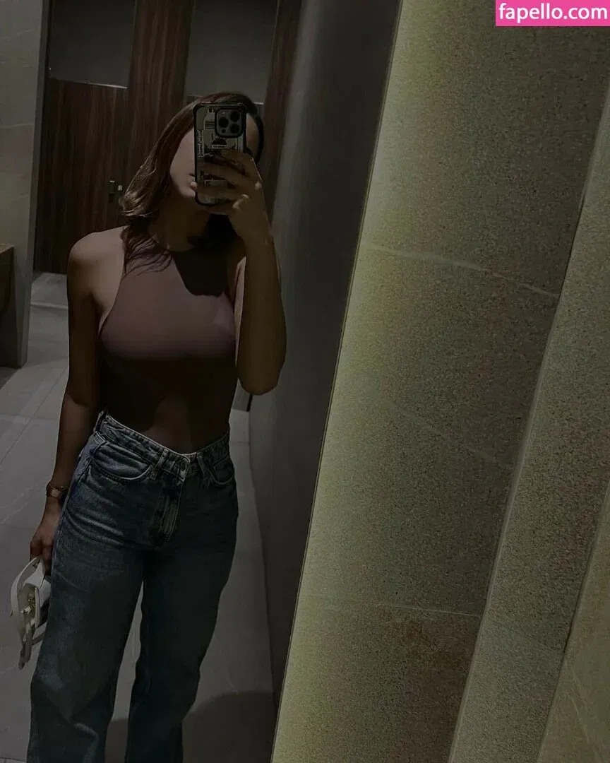 Leslie Carolina Onlyfans Photo Gallery 