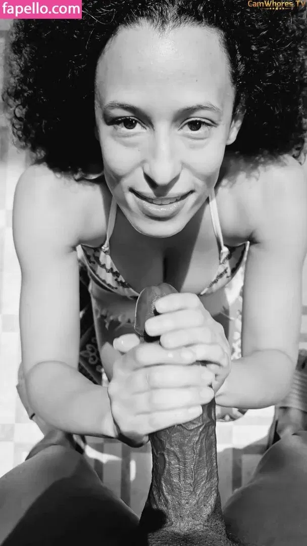 Blissense Myamalone Onlyfans Photo Gallery 