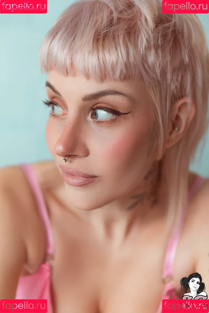Sammiii Suicide Onlyfans Photo Gallery 