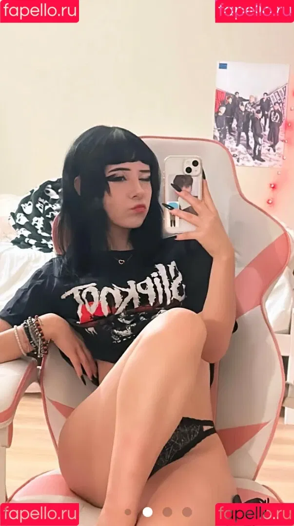 okneesuh Onlyfans Photo Gallery 