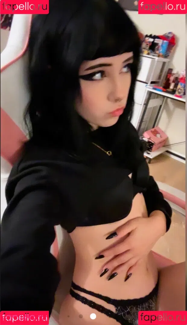 okneesuh Onlyfans Photo Gallery 